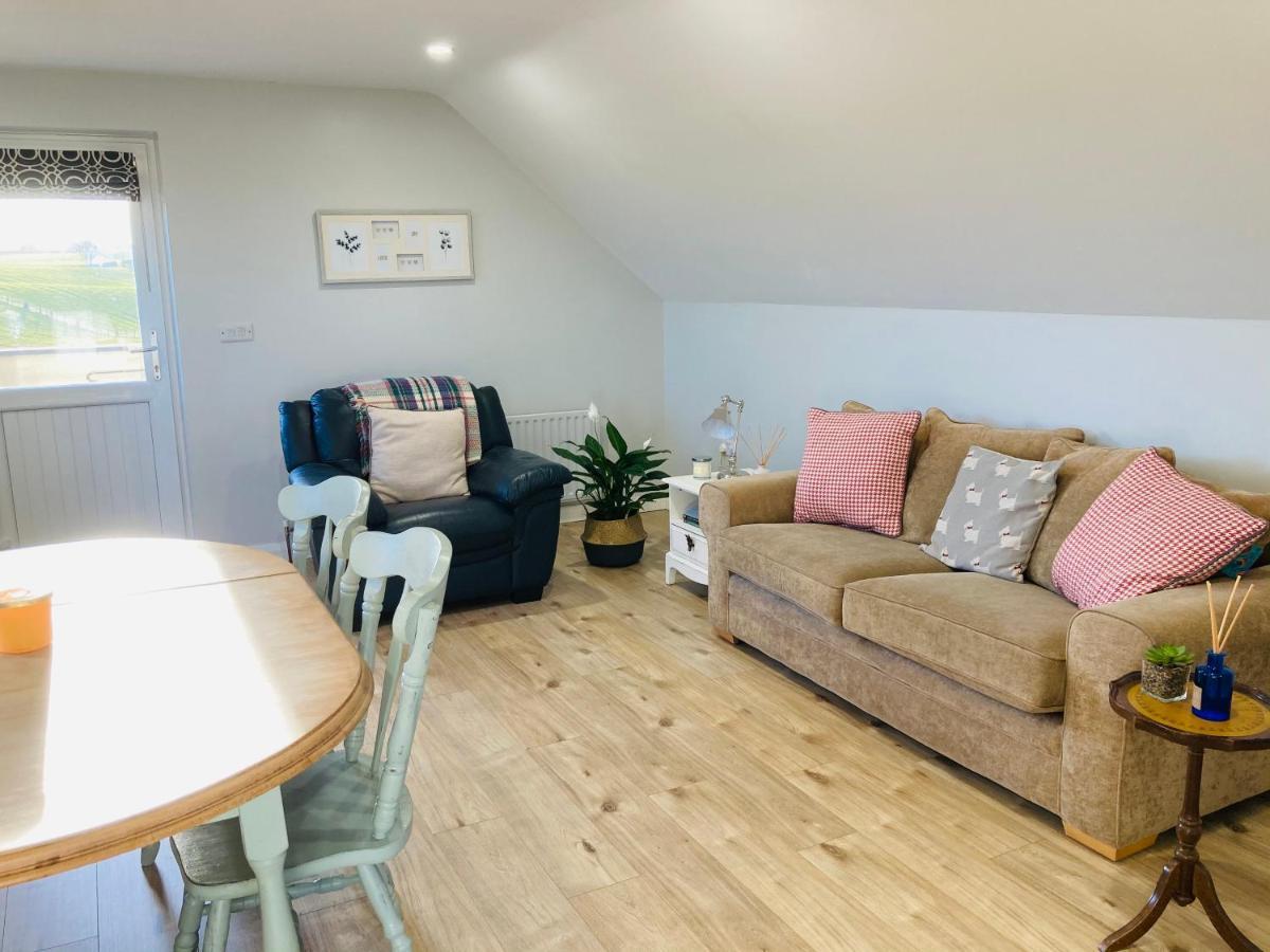 The Loft At Number 84 Ballymena Exterior foto